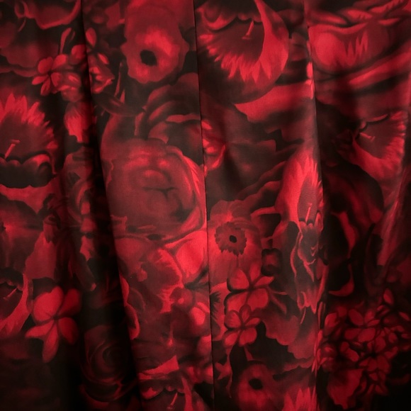 Ann Taylor Petite Size 0 Red Rose Mini Strapless Silk Bodycon Dress - Picture 9 of 14